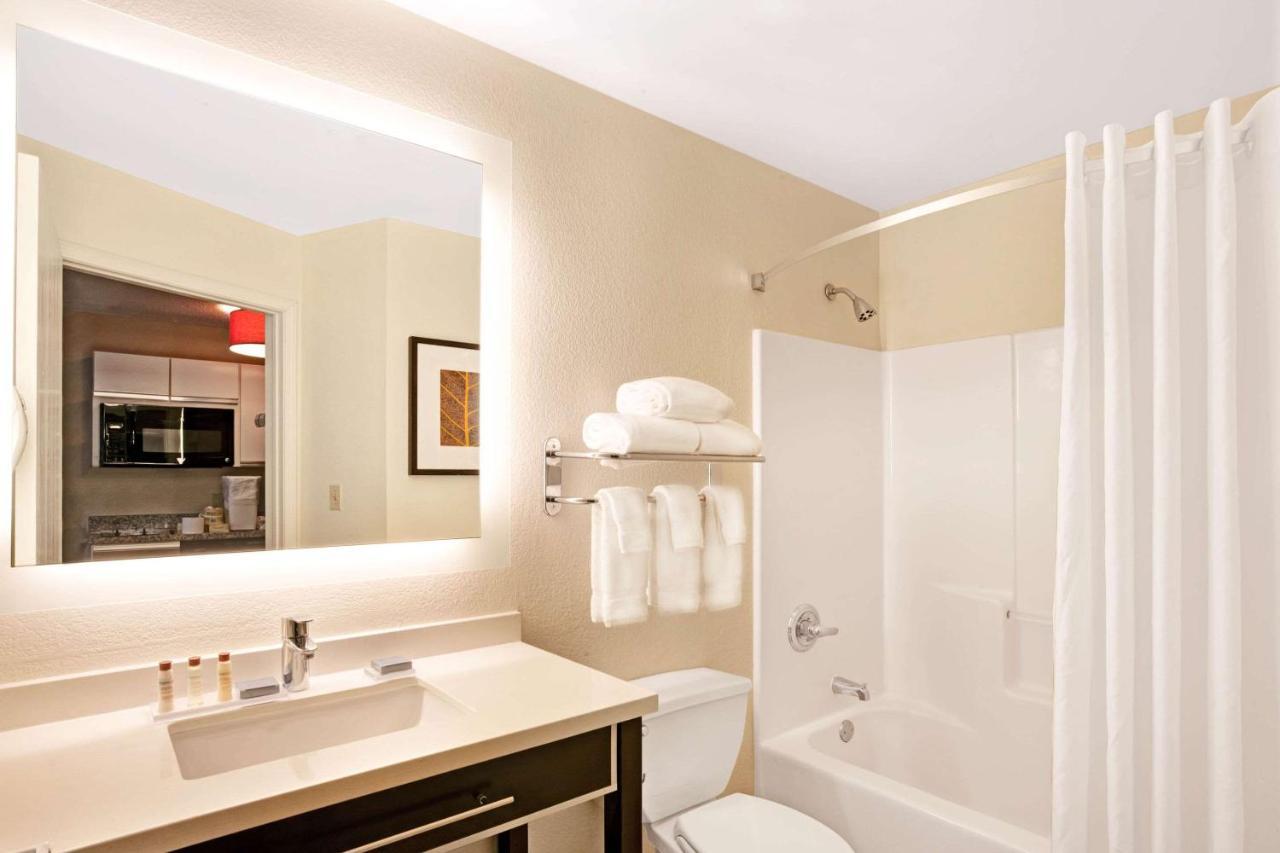 Mainstay Suites Detroit פרמינגטון הילס מראה חיצוני תמונה