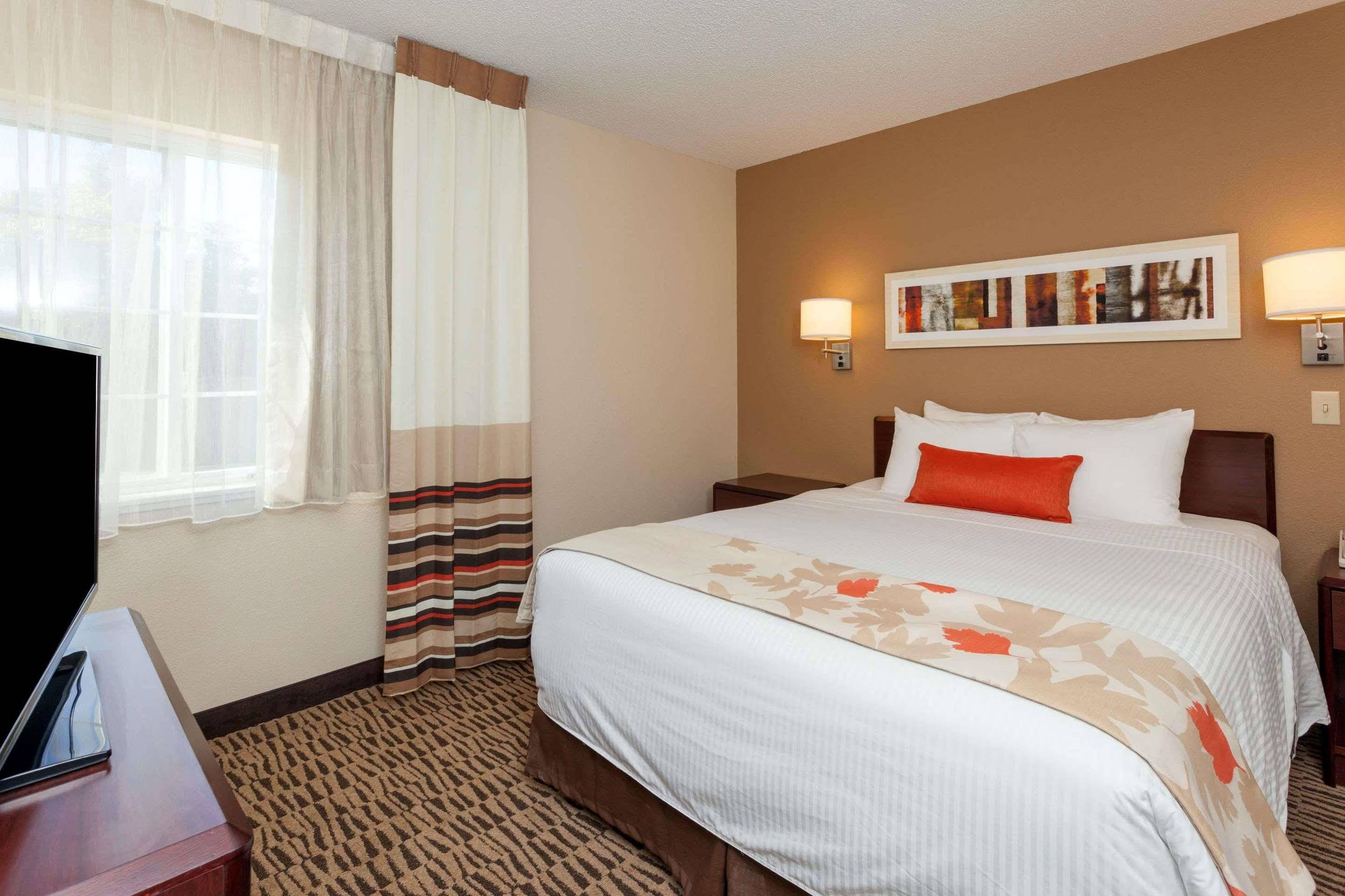 Mainstay Suites Detroit פרמינגטון הילס מראה חיצוני תמונה