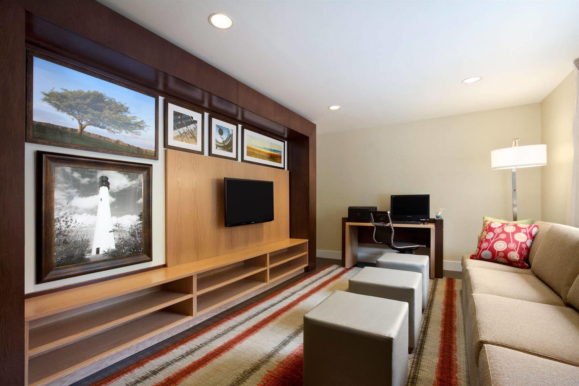 Mainstay Suites Detroit פרמינגטון הילס מראה חיצוני תמונה